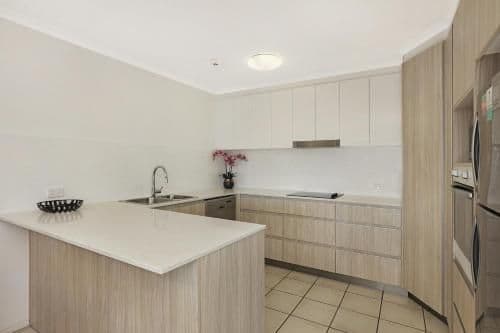 Two-Bedroom Apartment with Filtered Ocean View