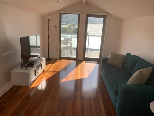 7 Falls Apartments1