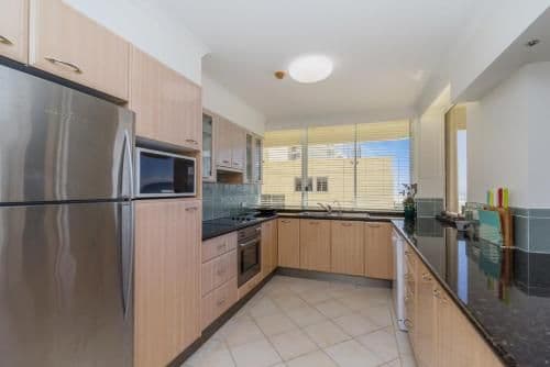 Three-Bedroom Apartment with Ocean View (4 Stars) - A
