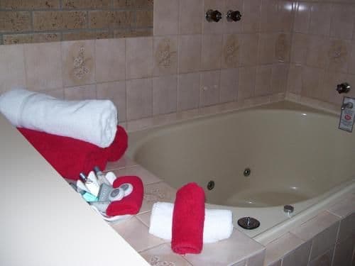 Deluxe King Room with Spa Bath