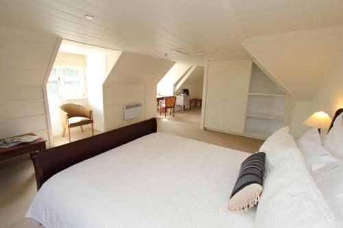 Queen Room with Garden View