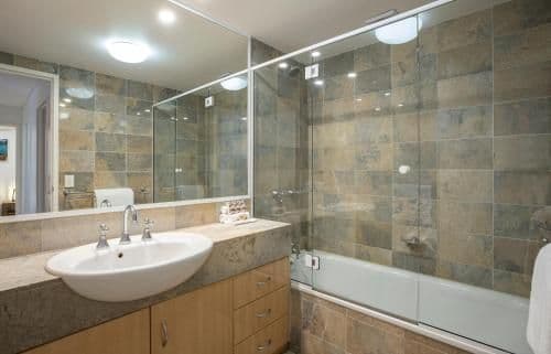 Superior Two-Bedroom Apartment with Courtyard - Ground Floor (Apt 5)