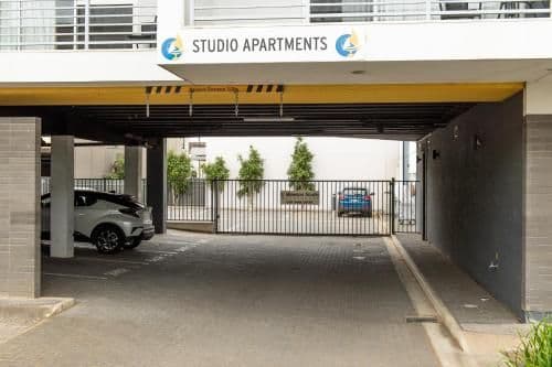 One Bedroom Studio - Offsite & Stair Access only