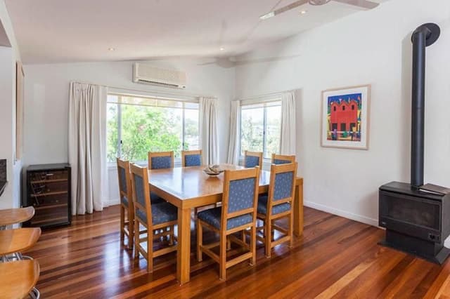 VILLA FOUR BEDROOMS