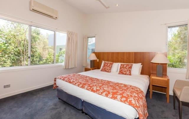 VILLA FOUR BEDROOMS