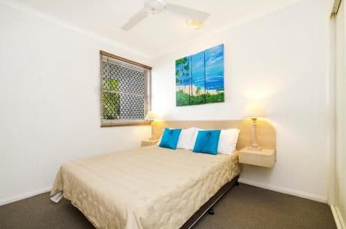 Family Three-Bedroom Villa with River View