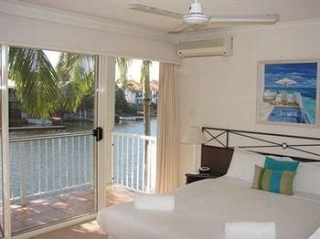 โรงแรมพอร์ตไซด์นูซ่าวอเตอร์ส (Portside Noosa Waters Hotel)2