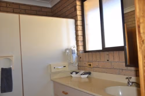 Standard Queen Room - Pet-friendly