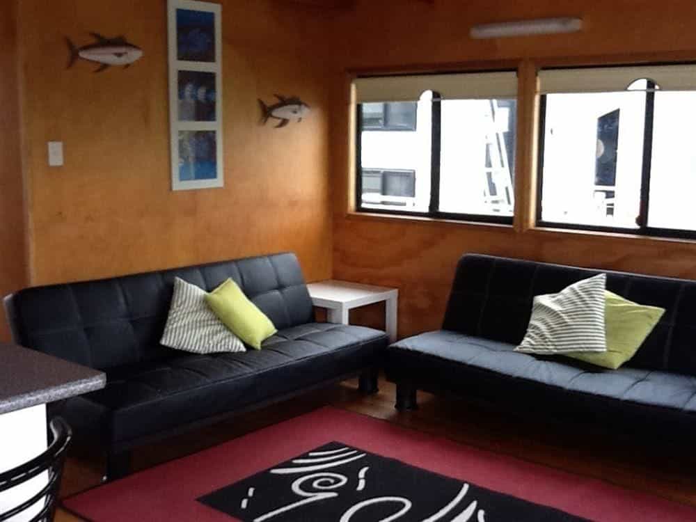 Boyds Bay Houseboat Holidays