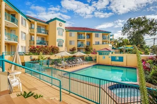 พาราไดซ์ ไอลส์ อพาร์ทเมนท์ส (Paradise Isles Apartments)0