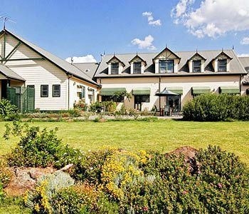 Melba Lodge2