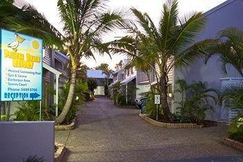 Pelican Beach Resort4