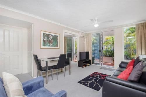 One-Bedroom Apartment - Air Conditioned