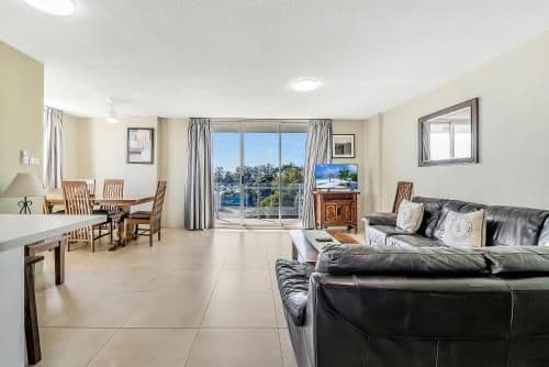 Three-Bedroom Apartment - Apartment 15