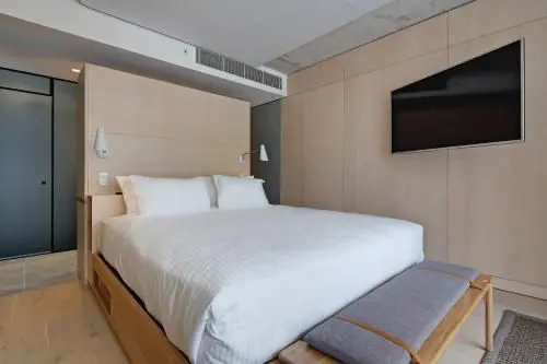 Sky Room with Bath