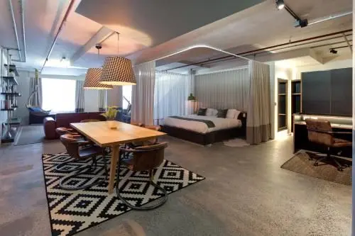 Luxury Plus Suite