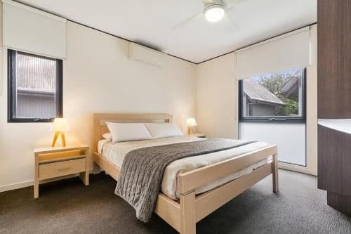 Superior Two-Bedroom Beach House (5 persons)