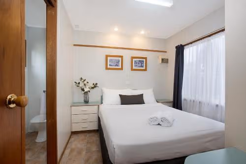 Superior One-Bedroom Cabin