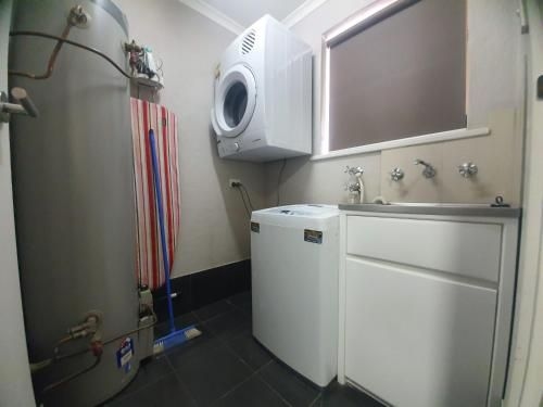 Arkana Motor Inn & Terrace Apartments3