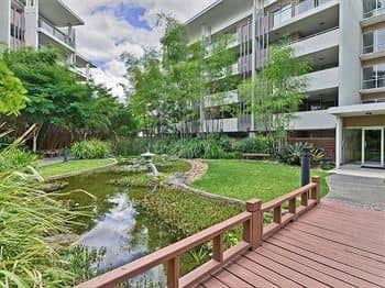 Oaks Mews Oaks Mews