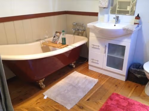 Queen Suite