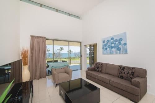 2 Bedroom Ocean View Apartment
