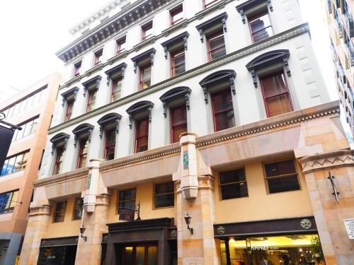 Flinders Lane Apartments0