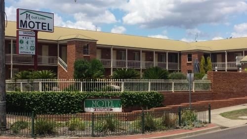 Golf Links Motel0
