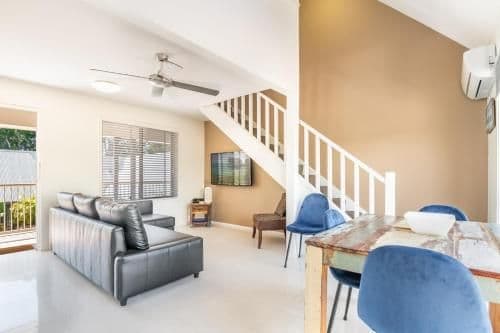 Deluxe Queen Loft Apartment (Spa Bath)