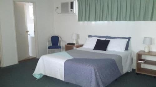 Queen Suite