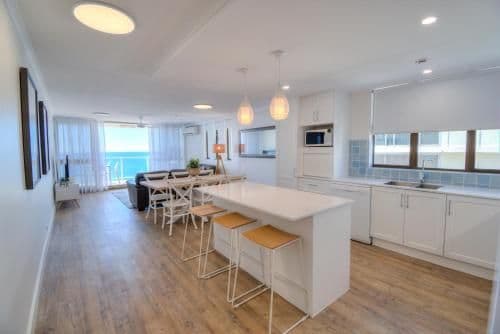 Superior Three-Bedroom Beachfront Apartment