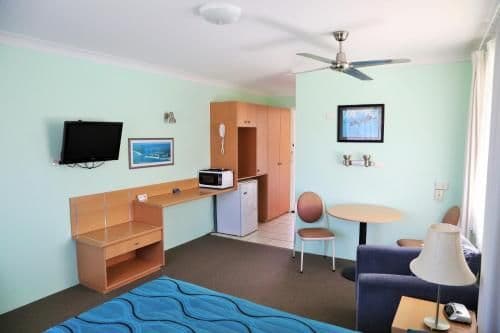 Standard Queen Room