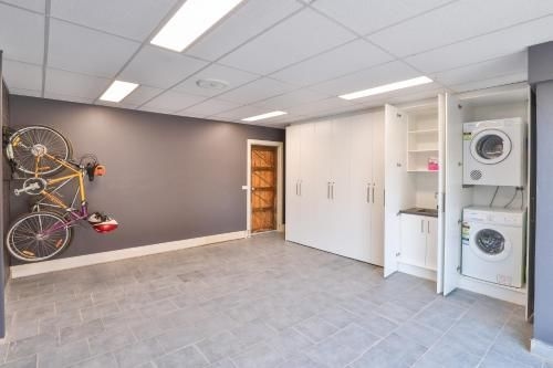Indulge Apartments - Eighth (Indulge Apartments - Eighth Street)3