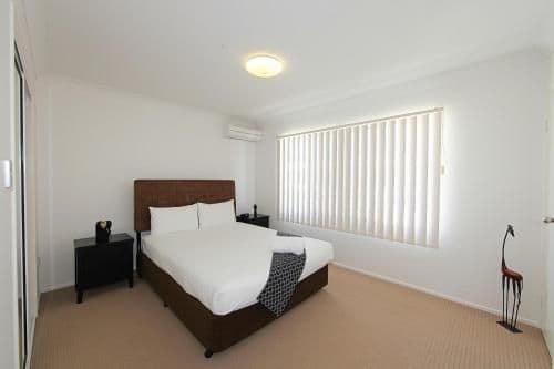 3 Bedroom Apartment - Weekly