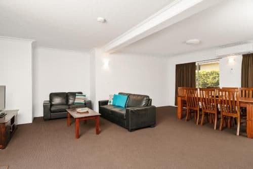 Three-Bedroom Apartment with Two Bathrooms