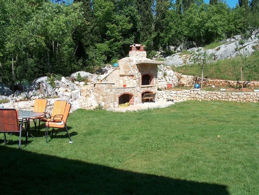 Villa Petra4