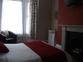 Millifont Guest House2