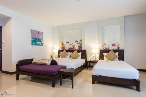 One-Bedroom Family Room