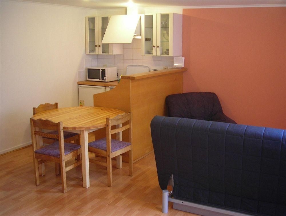 House Rafael4