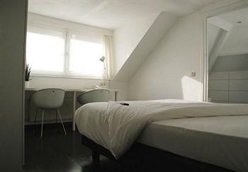 Lavan Bed and Breakfast4
