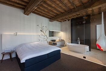 La Suite1