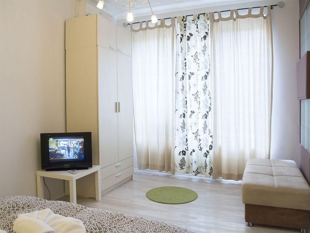 Stefani Apartment4