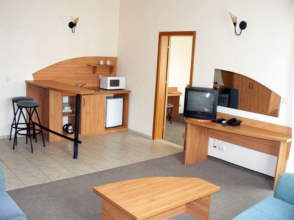 Lotus Hotel3