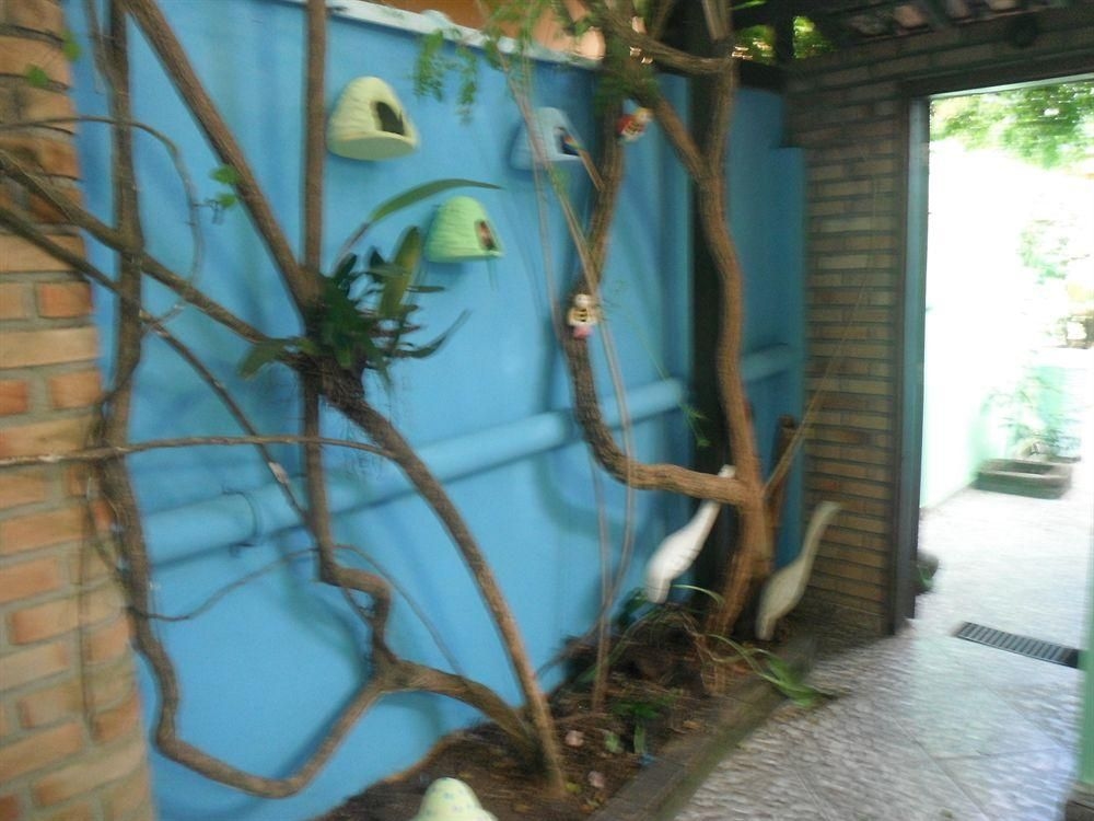 Abelhinha Residencial Camburi Pousada3