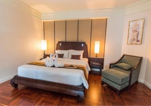 Suite with River View