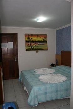 Hotel Pousada Azurra0
