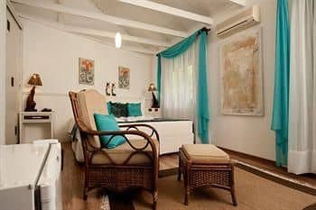 Praia do Estaleiro Guest House Praia do Estaleiro Guest House