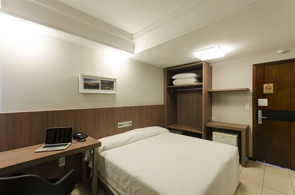 Melo Hotel1