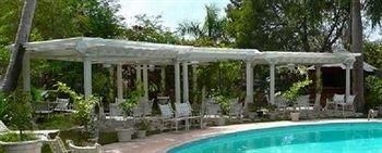 The Orchard Garden Hotel3