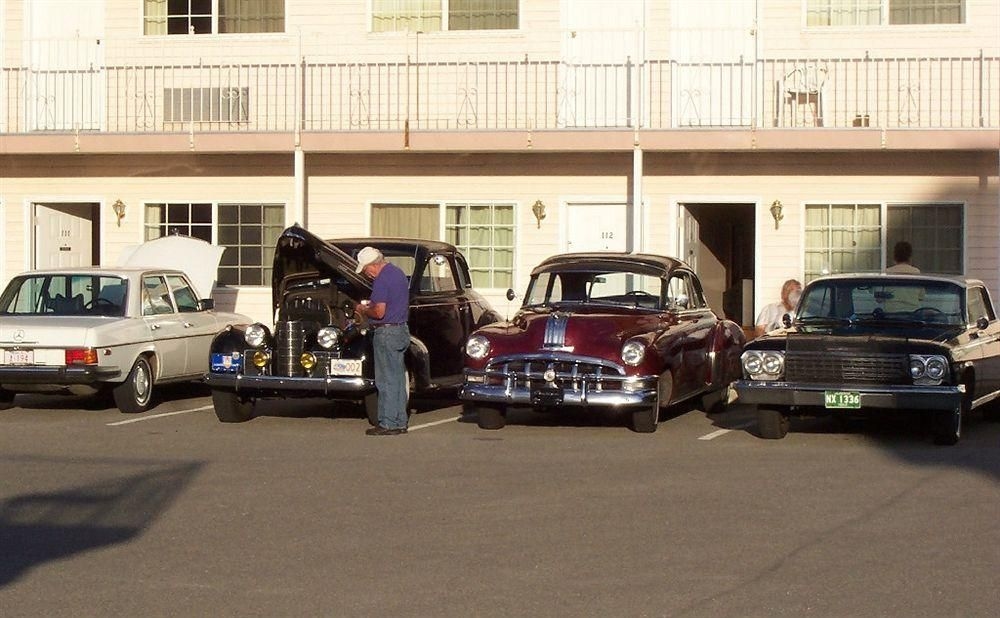 Model A Inn0